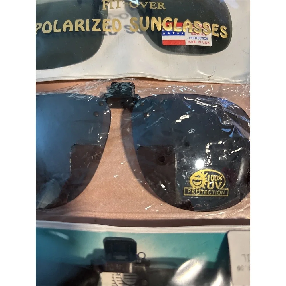 Clip On Flip/Up Fit Over Sunglasses Polarized 3 Pair NEW